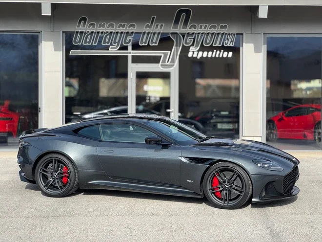 ASTON MARTIN DBS Coupé Superleggera