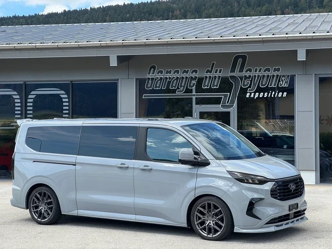 FORD Tourneo Custom 320 L2H1 Titanium Automat